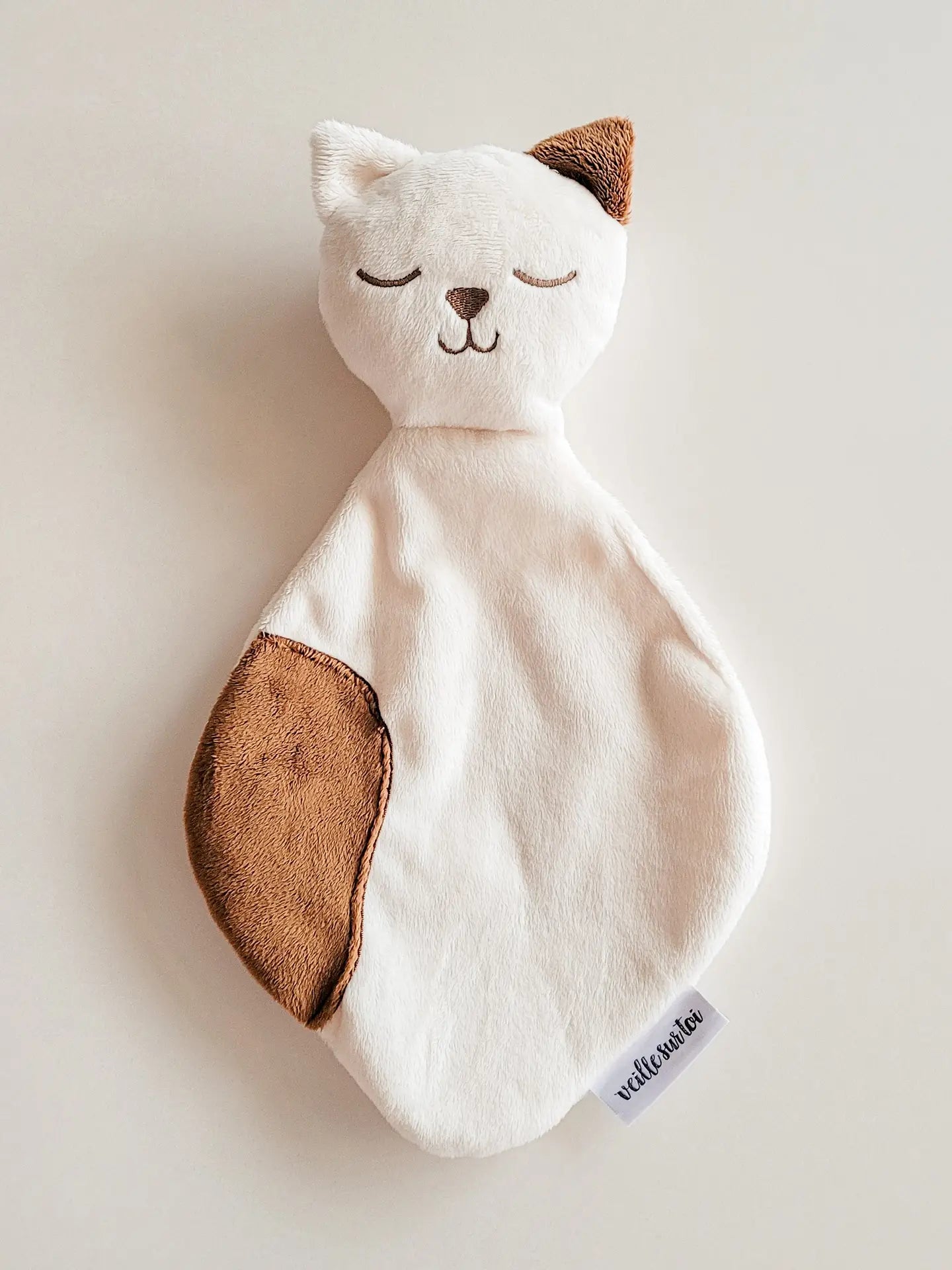 Security Blanket | Sammy the Cat