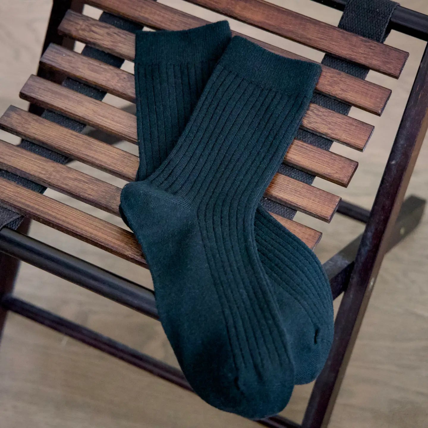Mens Superfine Wool Ribbed Socks | Green