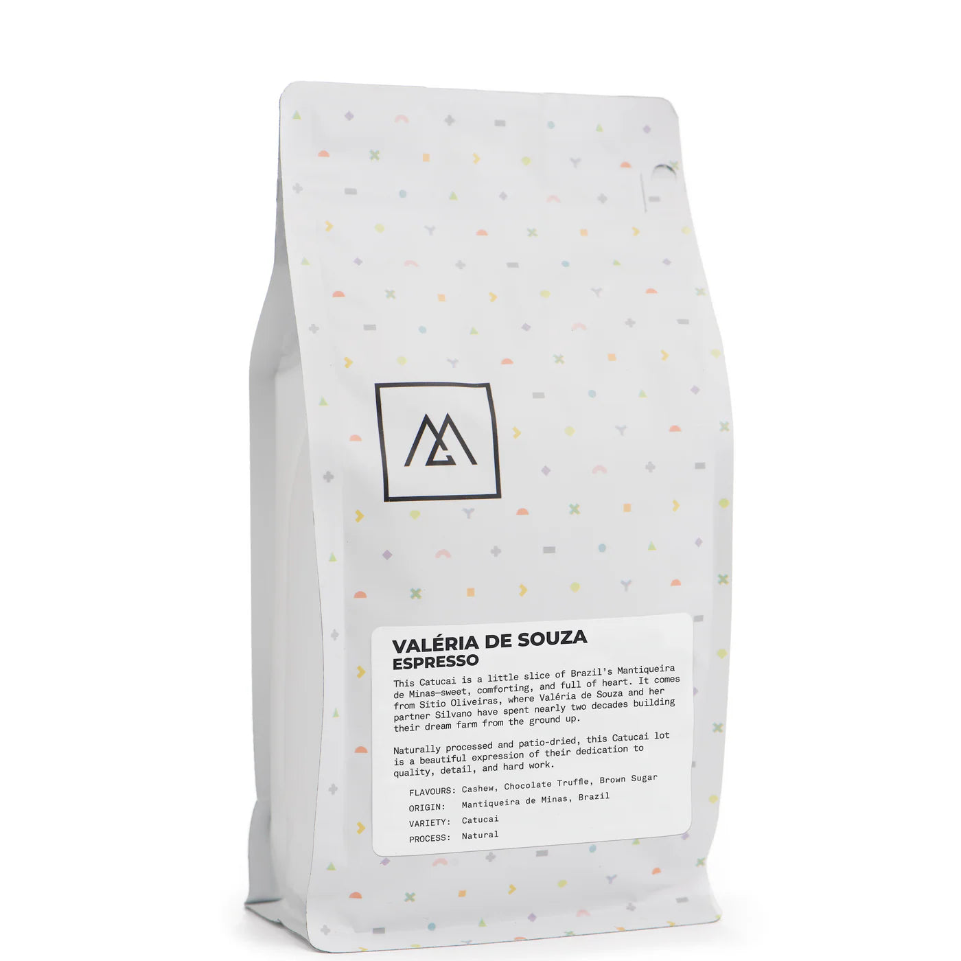 Monogram Coffee | Valéria de Souza Espresso