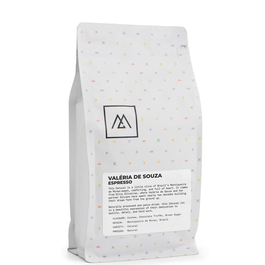 Monogram Coffee | Valéria de Souza Espresso